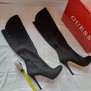 Guess boots